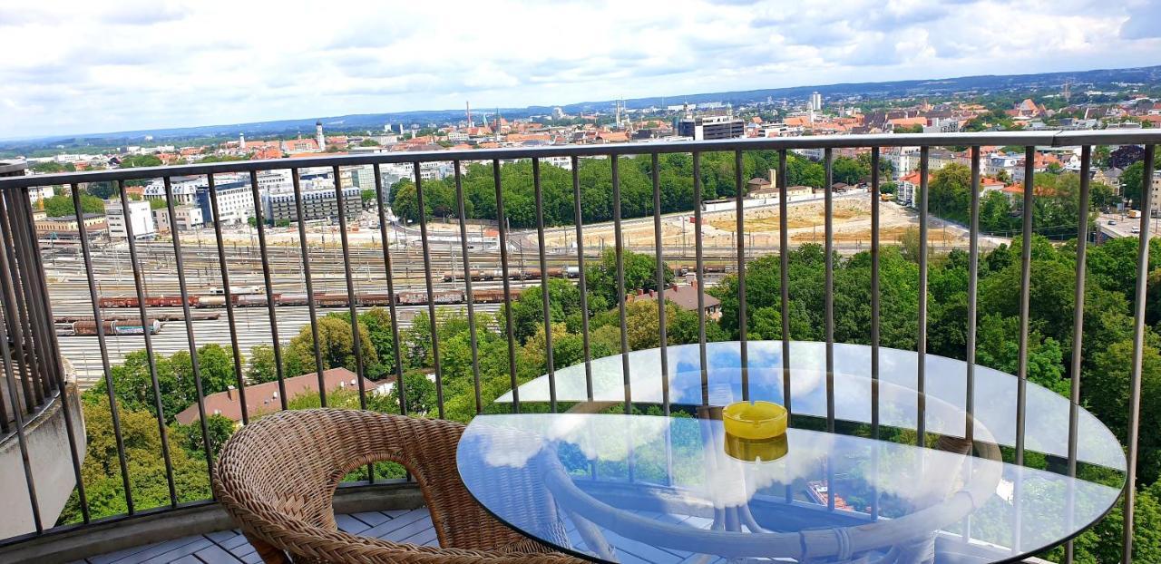 Suite-Xxi City View Hotelturm Augsburg Exterior photo