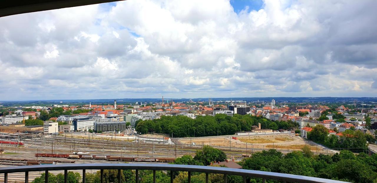 Suite-Xxi City View Hotelturm Augsburg Exterior photo